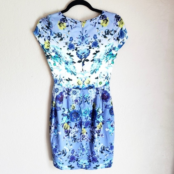 GUESS BY MARCIANO ~Lilacs & Blues Floral Print Dress w/ Dip-Dye Effect ~Size XS - Picture 4 of 7